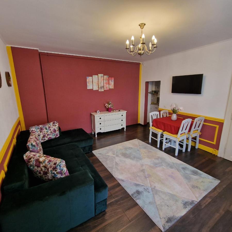 סיגישוארה Central Park Apartment מראה חיצוני תמונה